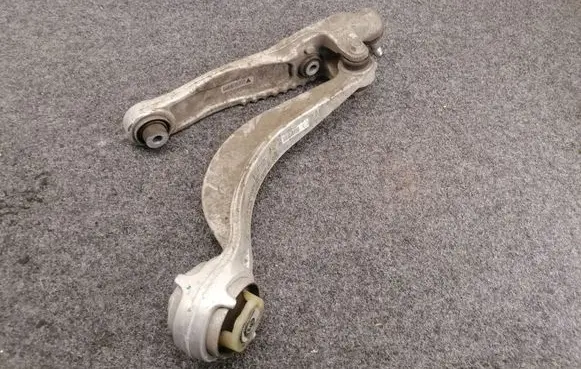 Land Rover Range Rover Velar Front lower control arm/wishbone HK833C256 HK833C255