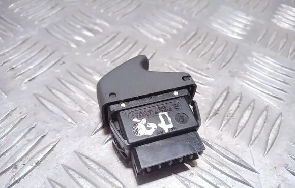 Renault Scenic I Electric window control switch