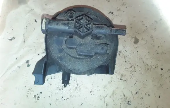 Volvo V50 Fuel filter housing 9645928180