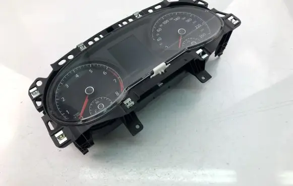 Volkswagen Golf VII Speedometer (instrument cluster) 5G1920740A