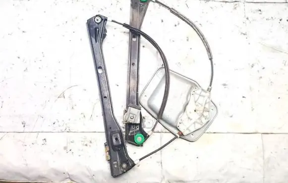 Volkswagen Jetta V Sliding door window regulator with motor 1k5837462b