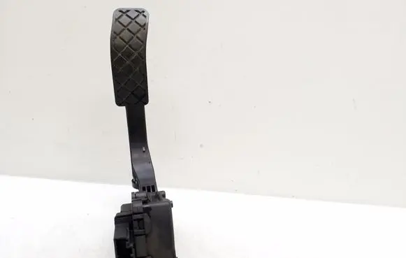 Audi A6 S6 C6 4F Accelerator throttle pedal 4F1723523A 6PV00898404