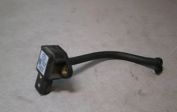 Mercedes-Benz ML W163 Air pressure sensor A0041533128 16244349 0041533128