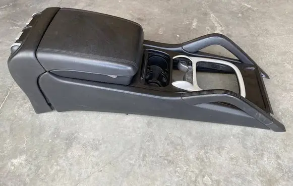Porsche Cayenne (9PA) Armrest 