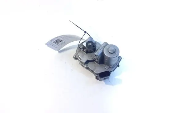 Audi A8 S8 D3 4E Intake manifold valve actuator/motor 057129086L