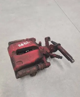Opel Insignia A Rear brake caliper