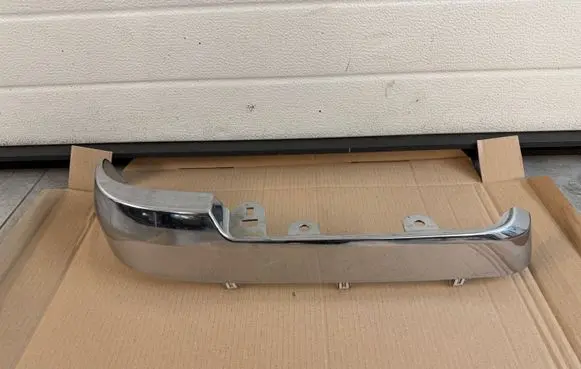 Volkswagen Amarok II Bumper support mounting bracket corner N1XB17K825C
