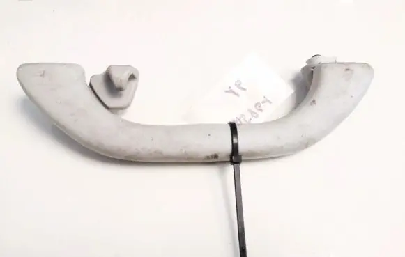 Volkswagen PASSAT B5 Rear interior roof grab handle 3b0857608a