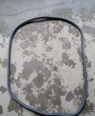 Volkswagen Golf VII Front door rubber seal 5G4867912