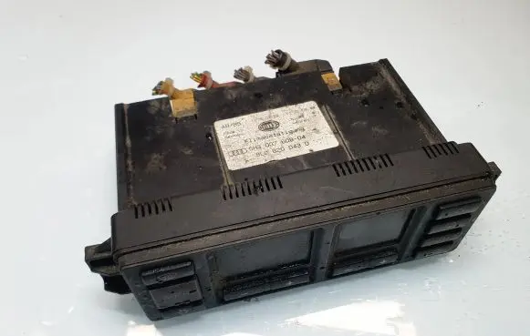 Audi A4 S4 B5 8D Climate control unit 8L0820043D 5H300760804
