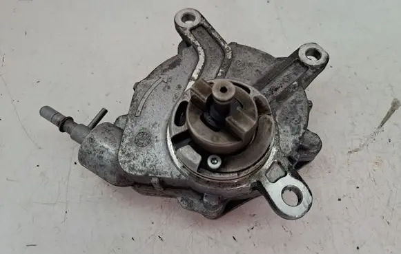 Toyota Corolla Verso AR10 Vacuum pump 293000R010