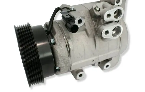 KIA Sorento Air conditioning (A/C) compressor (pump) 977013E850 4472606591 P300131460