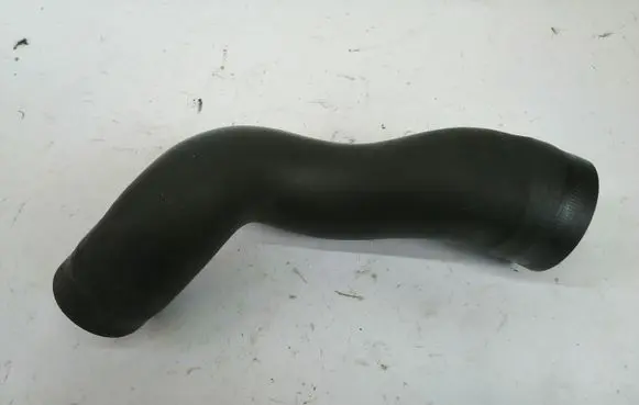 Opel Zafira A Intercooler hose/pipe