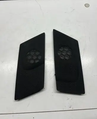 Audi TT TTS Mk2 Side speaker trim/cover 8J1035419A