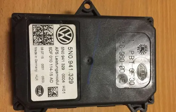 Volkswagen Golf VII Xenon control unit/module 5N0941329