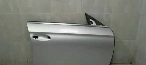 Mercedes-Benz CLS AMG C219 Front door A2197200205