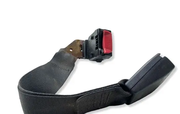 BMW 5 E34 Rear seatbelt buckle 8120353