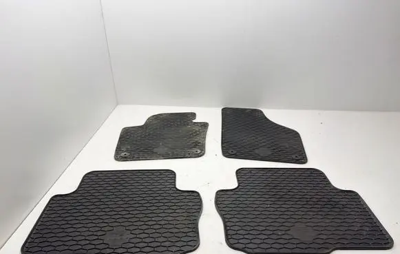 Volkswagen Sharan Car floor mat set 