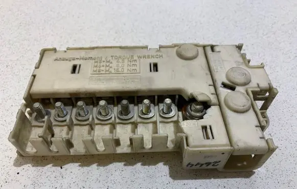 BMW 5 E39 Fuse box set 61138370639 1277 18002
