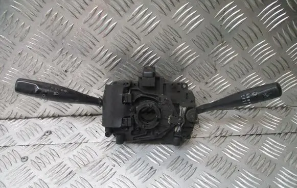 Suzuki Wagon R+ Headlight wiper switch 17B196