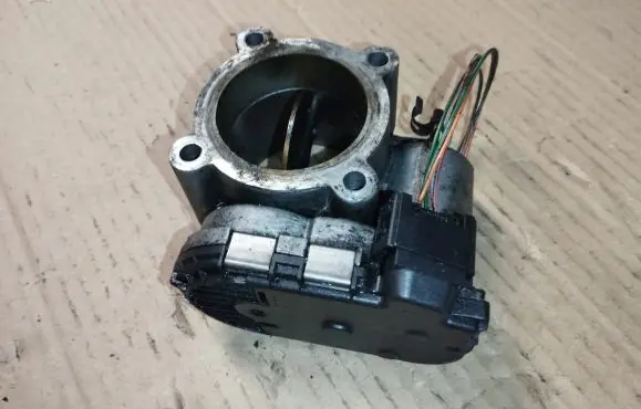 Jeep Grand Cherokee (WK) Throttle valve A6420900070