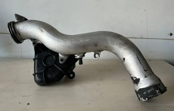 Mercedes-Benz E W211 Intake resonator A6481410286