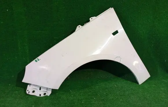 Opel Adam Fender