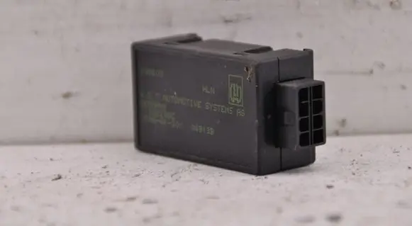 Ford Focus Seat heating relay 11002298C