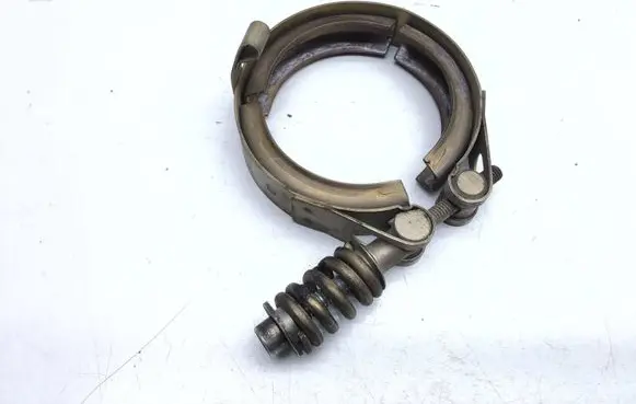 Volvo V70 Muffler pipe connector clamp 31319192
