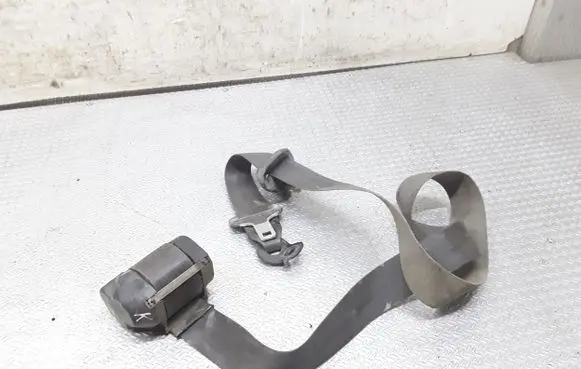 Opel Movano A Front seatbelt