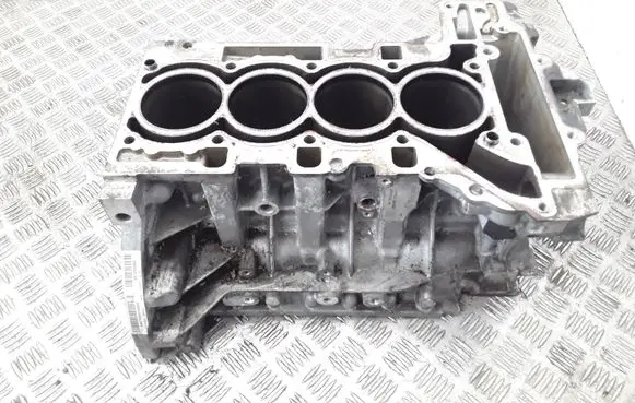 BMW 5 F10 F11 Engine block 7587604 760915614 N20B20A