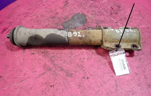 Mercedes-Benz Sprinter W901 W902 W903 W904 Front shock absorber/damper