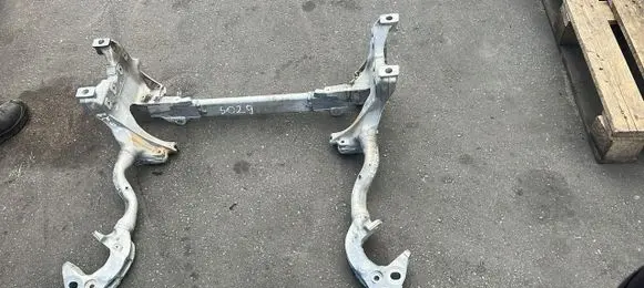 Audi Q7 4M Front subframe 4M0399315L