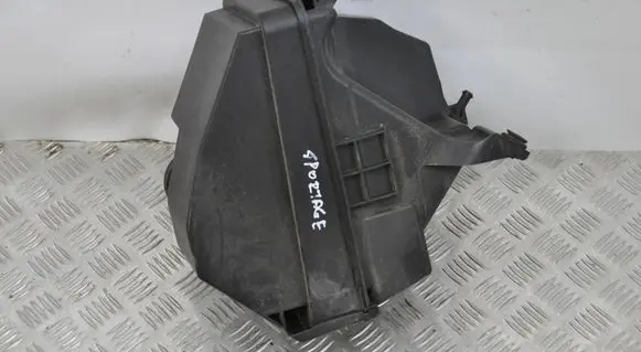 KIA Sportage Air filter box 28110D3100