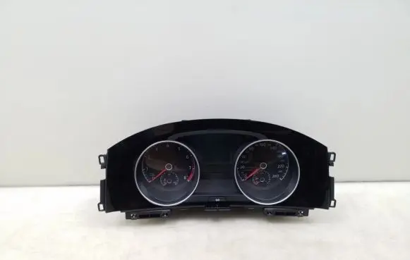 Volkswagen Golf VII Speedometer (instrument cluster) 5G1920750A