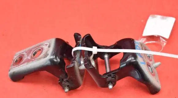 Peugeot 3008 I Front door hinge set 