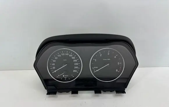 BMW 1 F20 F21 Speedometer (instrument cluster) 17649411