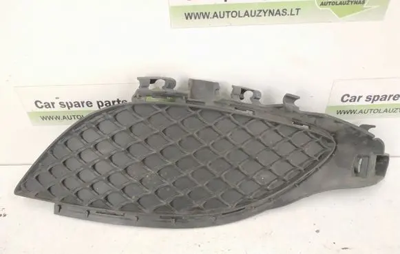 Mercedes-Benz A W176 Front bumper lower grill 1768850422 A1768850422