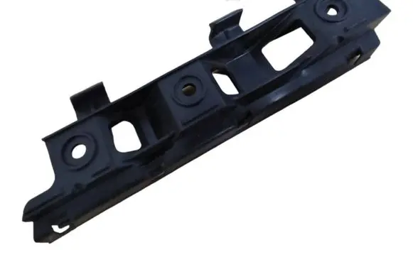 Volkswagen PASSAT B6 Front bumper mounting bracket 3C0807184