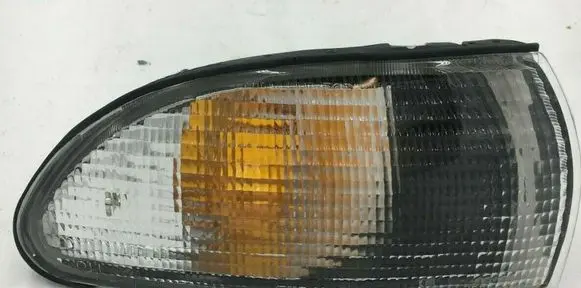 Mitsubishi Galant Front indicator light