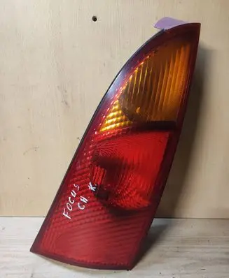 Ford Focus Rear/tail lights XSX13404