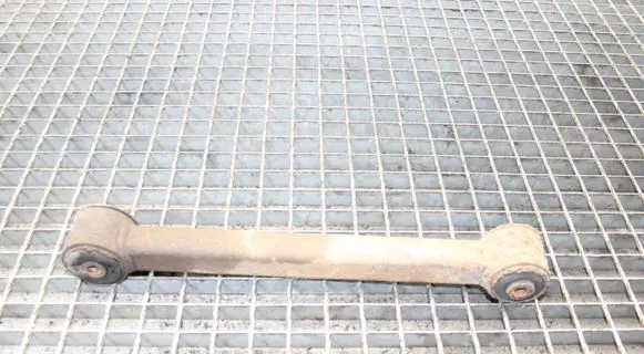 Jeep Grand Cherokee (WK) Rear upper control arm/wishbone
