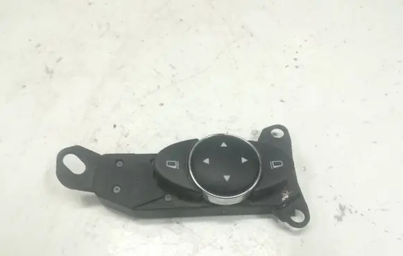 Mercedes-Benz E W211 Wing mirror switch 2118215779 03211035