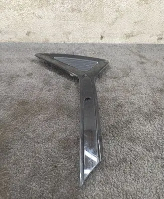 Polestar 2 Front bumper lower grill 33630466