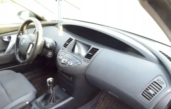 Nissan Primera Dashboard