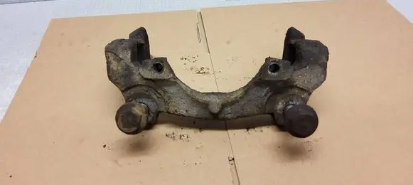 Ford Mondeo MK IV Front Brake Caliper Pad/Carrier 