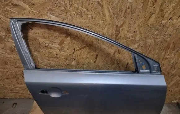Volvo V40 Front door 31402335 31278420 32321019