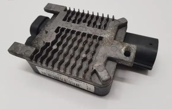 Coolant fan relay