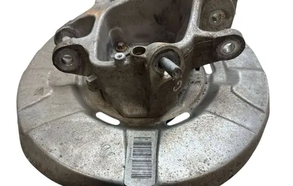 BMW 7 F01 F02 F03 F04 Rear wheel hub 6797447