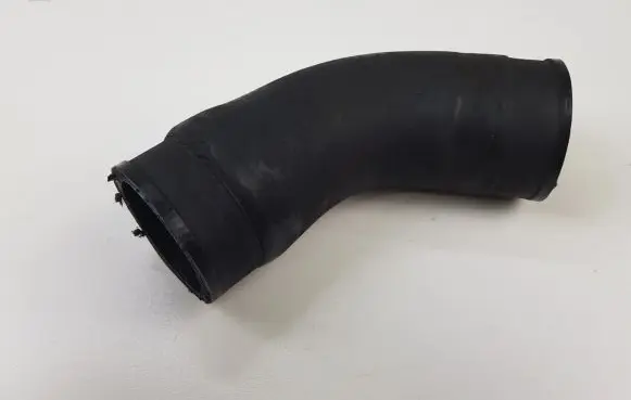 Audi A4 S4 B6 8E 8H Intercooler hose/pipe